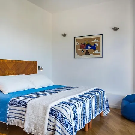Hermes Villa Karavomylos